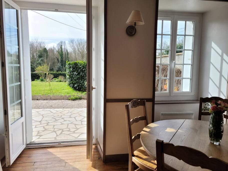 Maison Au Calme A 2 Pas Du Port Cancale Exteriér fotografie