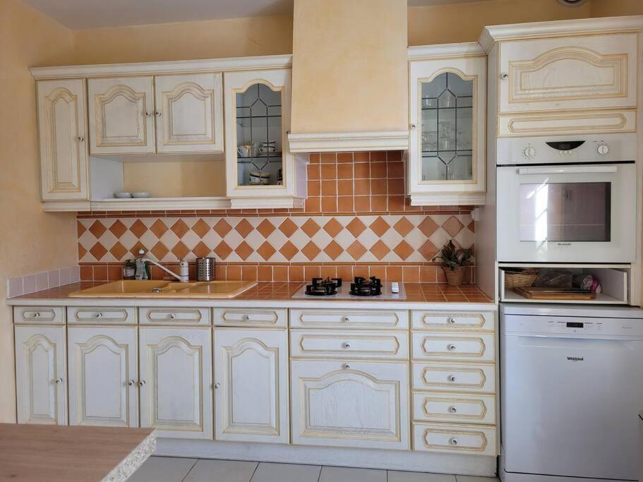 Maison Au Calme A 2 Pas Du Port Cancale Exteriér fotografie